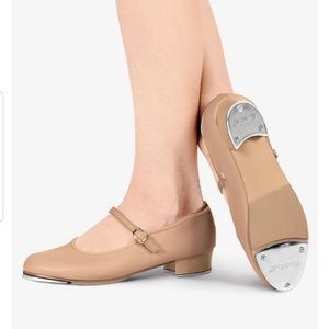 Theatrical tap shoes